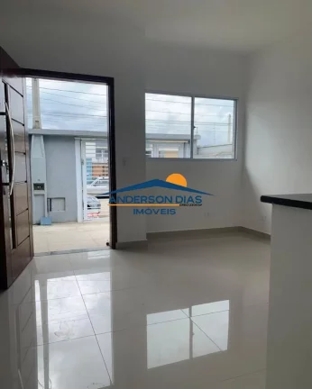 Imagem Casa com 2 dormitórios à venda, 74M² por R$ 280.000,00 - Golfinho - Caraguatatuba/SP
