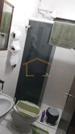 Imagem Sobrado à venda com 115m² de área construída em terreno de 5x25. Conta com sala para dois ambien...