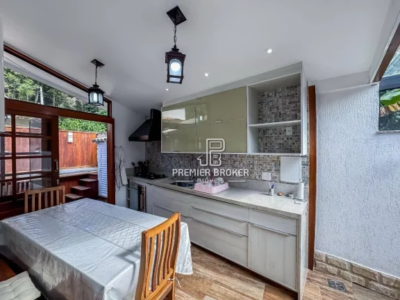 Imagem Casa à venda, 115 m² por R$ 850.000,00 - Albuquerque - Teresópolis/RJ
