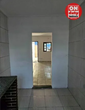Imagem Sobrado à venda, 69 m² por R$ 305.000,00 - Saboó - Santos/SP