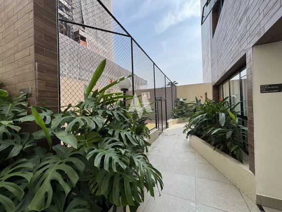 Imagem Apartamento à Venda com 2 dormitórios e vaga demarcada em José Menino, Santos/SP