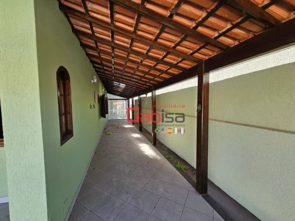 Imagem Casa com 3 dormitórios à venda, 128 m² por R$ 500.000,00 - Guriri - Cabo Frio/RJ