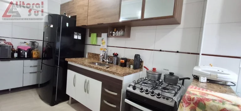 Imagem Imperdível oportunidade: Apartamento à venda em Praia Grande-SP, bairro Ocian, 2 quartos, 1 suíte, 2 salas, 2 banheiros, 1 vaga.