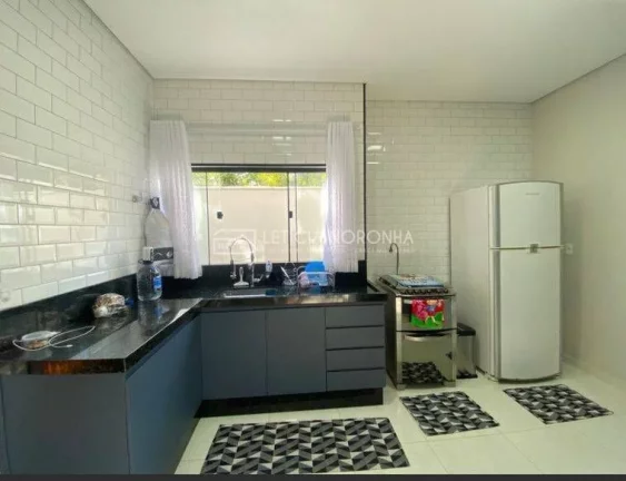 Imagem Casa a venda.
