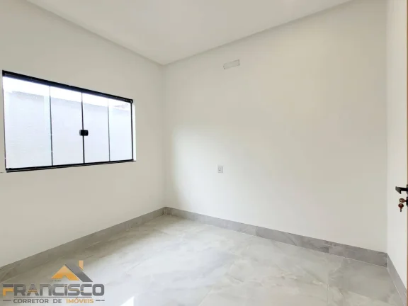 Imagem LINDA CASA À VENDA NO SETOR VERA CRUZ EM APARECIDA