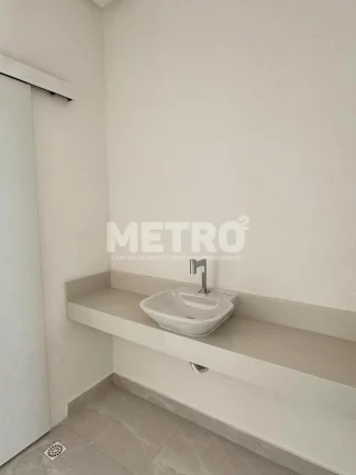 Imagem Casa com à venda no Cond. Velho Chico, 3 quartos, sendo 02 suítes, piscina