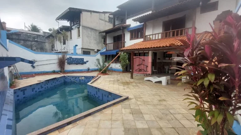 CASA RESIDENCIAL em NITERÓI - RJ, PIRATININGA