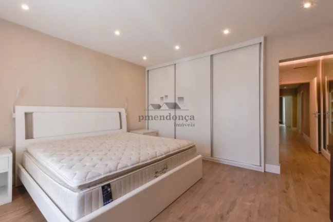 Imagem Apartamento 3 quartos, 3 suites, 1 vaga, 350 m2