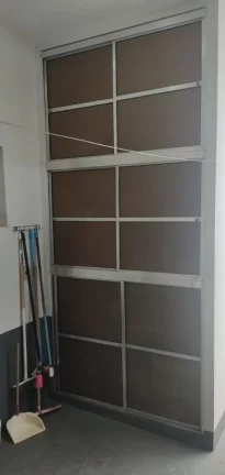 Imagem Casa para Venda em Araçatuba, Vila Mendonça, 3 dormitórios, 2 banheiros, 2 vagas