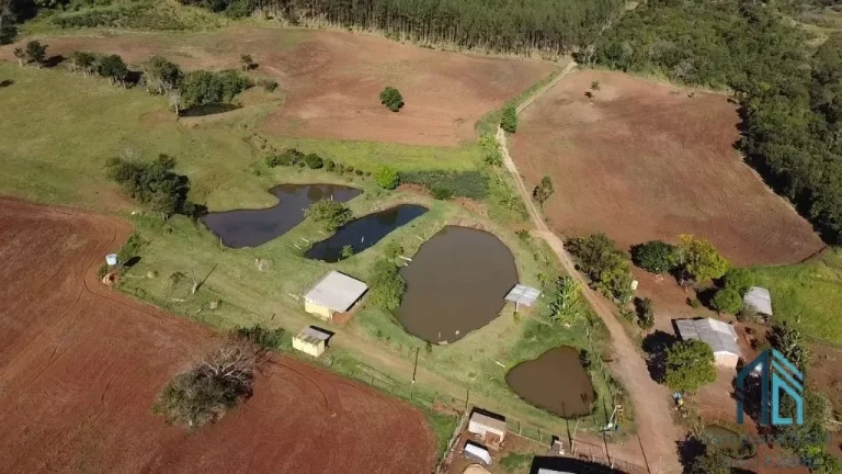 Imagem Sítio a venda com 12.29 alqueires, 15 km do centro de Campo Mourão Paraná PR