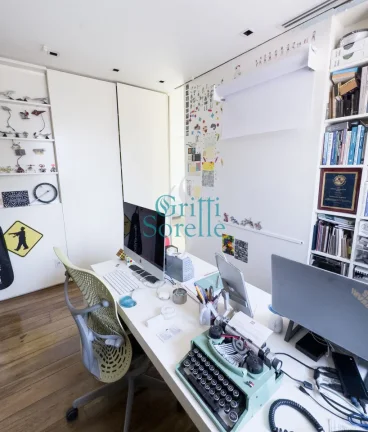 Imagem Cobertura Duplex à Venda em Indianópolis - São Paulo/SP.