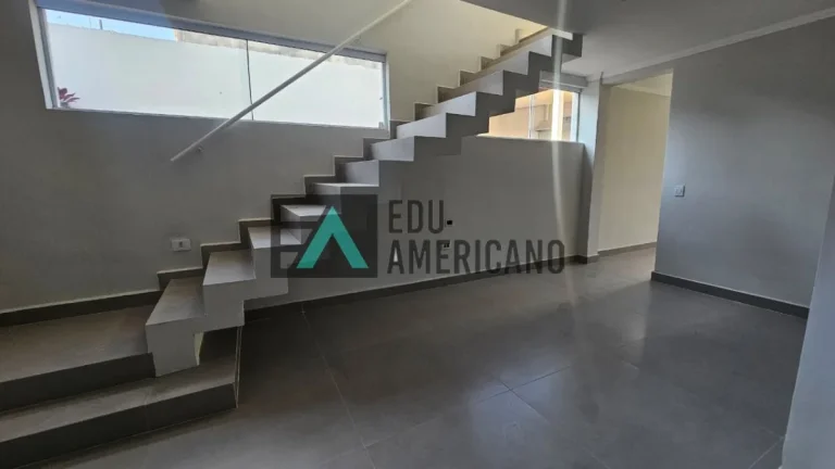 Imagem Casa com piscina em Atibaia