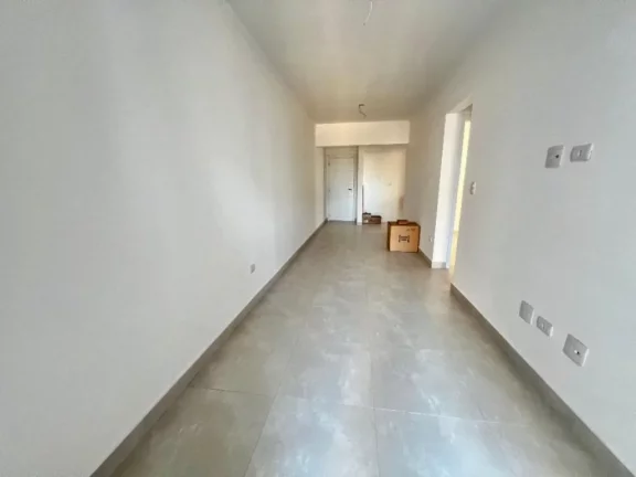Imagem EXCELENTE OPORTUNIDADE! Apartamento no canto do forte com 2 dormitórios e suíte!