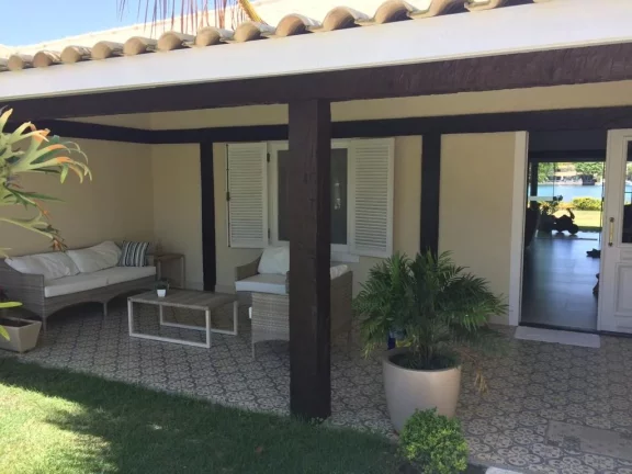 Imagem CASA EM CONDOMINIO RESIDENCIAL em Cabo Frio - RJ, SÃO BENTO