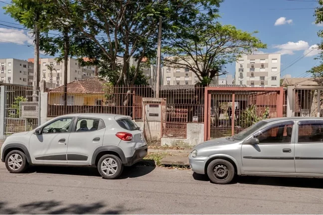 Imagem P9DJ 176 Lote 612541001-90 - Terreno à venda no bairro Partenon - Porto Alegre/RS