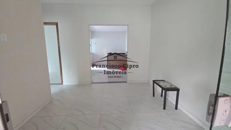 Imagem Casa para alugar no bairro Residencial Coopemi I - Guaratinguetá/SP