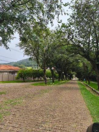 Imagem Casa com 3 dormitórios para alugar, 238 m² por R$ 3.533,10/mês - Parque São Gabriel - Itatiba/SP