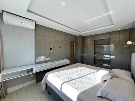 Imagem Apartamento com 4 suítes e 3 vagas de garagem em Balneário Camboriú/SC
