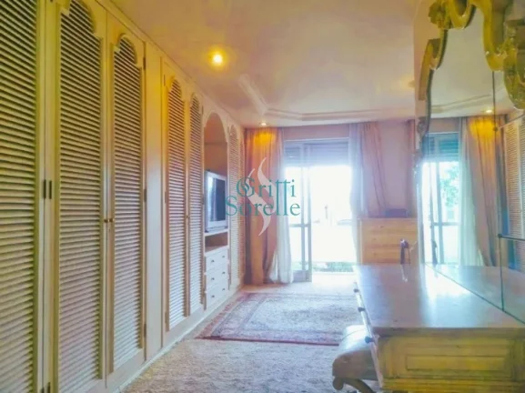 Imagem Apartamento à Venda no Jardim Europa - São Paulo/SP.