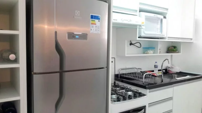 Imagem Apartamento com 2 dormitórios à venda, 58 m² por R$ 465.000,00 - Pitangueiras - Guarujá/SP