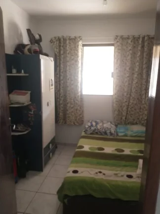 Imagem Casa 3 dormitórios para Venda em Maringá, Loteamento Batel, 3 dormitórios, 1 suíte, 2 banheiros, 2 vagas
