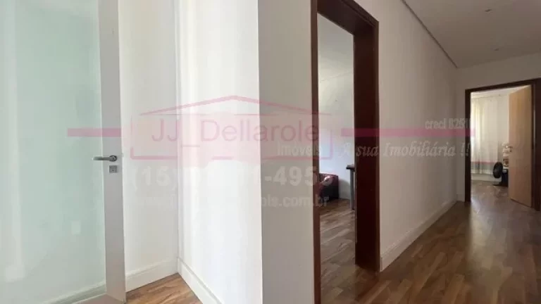 Imagem Belíssima casa dentro de condomínio