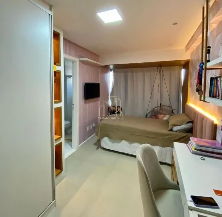Imagem Apartamento com três suítes varanda gourmet a venda em na Colina A em Patamares
