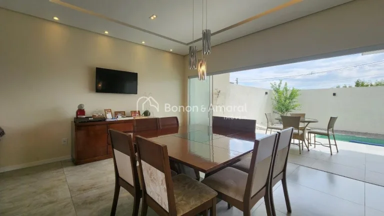 Imagem Confira essa excelente oportunidade no Residencial Mont Alcino, em Valinhos/SP. Esta linda casa cont...