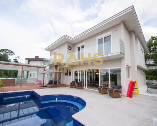 Imagem Requinte, Conforto e Segurança, Você Encontra Nessa Excepcional Residência de Alto Padrão em Con...