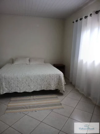 Imagem Casa 2 dormitórios com piscina a venda no Jardim Carolia