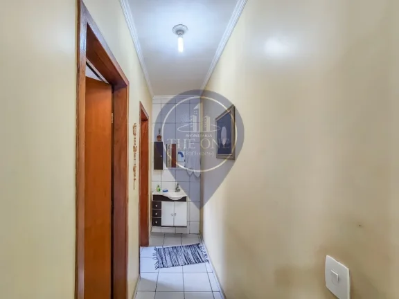 Imagem Excelente Casa Comercial à Venda em São Paulo-SP, Bairro Liberdade, 2 Salas, 6 Banheiros, 10 Vagas, 700m² Área