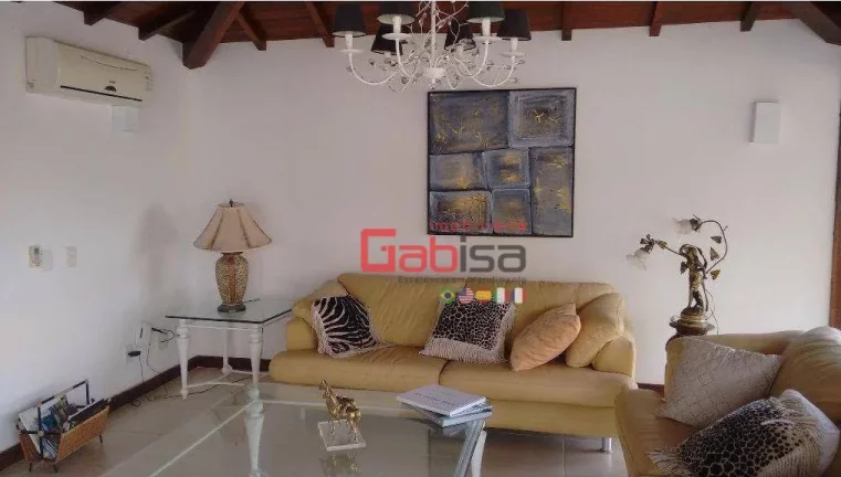 Imagem Casa com 5 dormitórios, 260 m² - venda por R$ 3.700.000,00 ou aluguel por R$ 15.260,00/mês - Village de Búzios - Armação dos Búzios/RJ