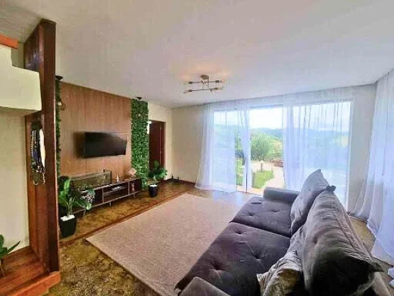 Imagem Casa com Lareira e Fogueira de Chão em Santo Antônio do Pinhal | Simone Ramos