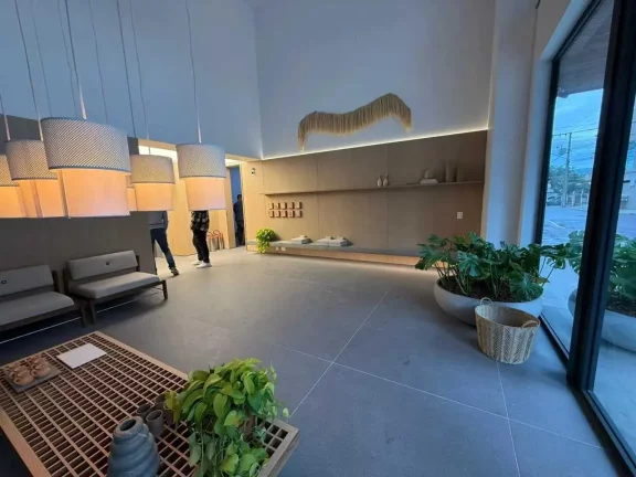 Imagem Apartamento com 3 suítes e 2 vagas de garagem no Bairro Meia Praia em Itapema