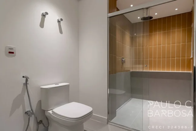 Imagem Higienópolis Venda - 3 Dormitórios (1 Suíte) - 2 Vagas - 230m²