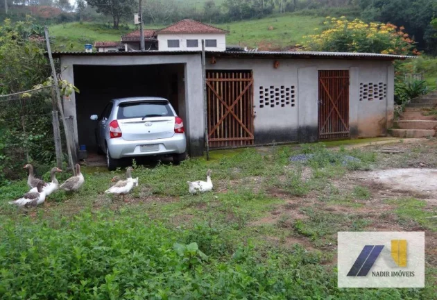 Imagem Chácara com 4 Quartos à Venda, 223 m² em Centro - Borda Da Mata