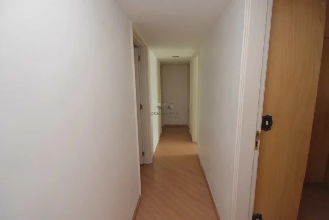 Imagem Apartamento amplo no Higienópolis, reformado e pronto para morar, piso em tabuas corridas, Quartos ...