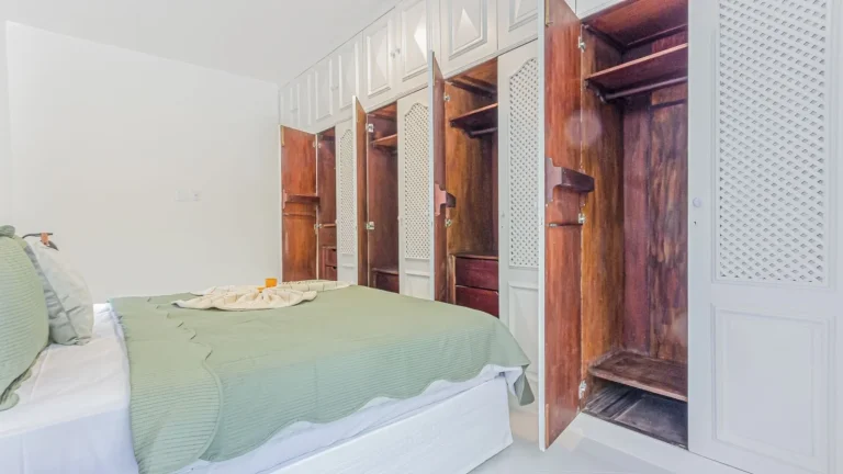 Imagem Apartamento Lagoa - 119M², 3 Dorms, 1 Suíte, 1 Vaga Demarcada, Churrasqueira, Academia, Salão de Festas e Jogos, Brinquedoteca, Quadra.