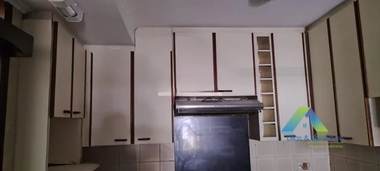 Imagem Sobrado com 3 dormitórios e 4 banheiros em Jardim Previdência, São Paulo/SP
