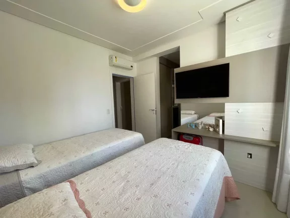 Imagem Apartamento diferenciado com 3 suítes com closet e 2 vagas em Balneário Camboriú/SC