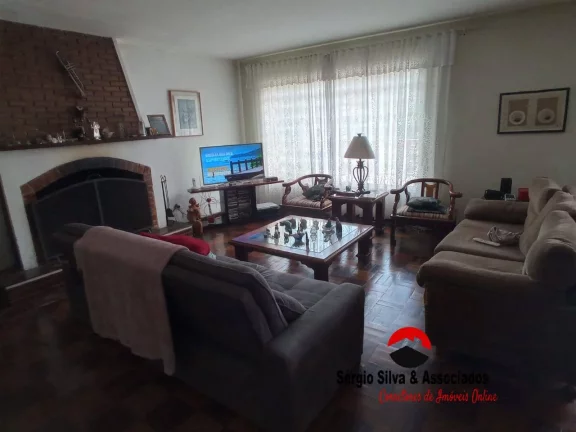 Imagem Casa a Venda na Região do Vila Inglesa em campos do jordao - SP.