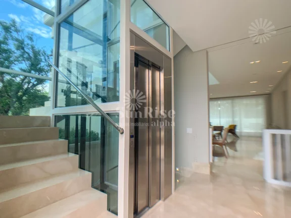 Imagem Casa espetacular Alphaville Conde | 4 suítes - elevador - esquina | 700m² - garagem subterrânea R$70.000