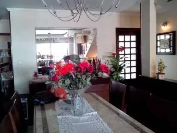 Imagem Sobrado à venda 4 Quartos, 1 Suite, 2 Vagas, 273M², Santa Maria, São Caetano do Sul - SP