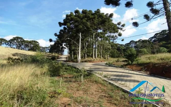 Imagem Seu refúgio na Serra da Mantiqueira: Terreno no Condomío Vila Tertúlia.