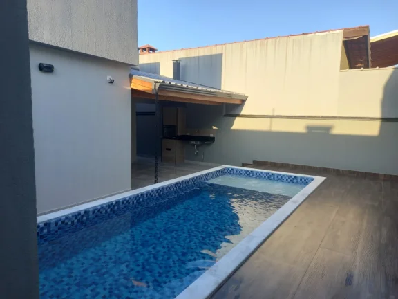 Imagem Casa para Venda em Itanhaém, Bopiranga, 3 dormitórios, 2 suítes, 2 banheiros, 4 vagas
