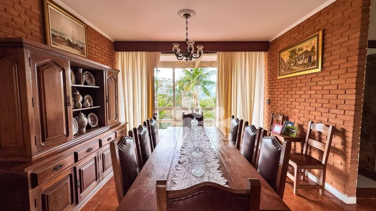 Imagem Casa com 3 quartos à venda, 440 m² por R$ 2.300.000 - Toninhas - Ubatuba/SP