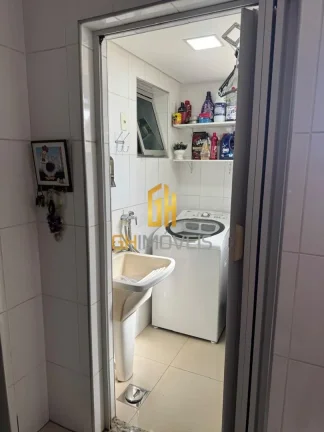 Imagem AP1515

Apartamento com 3 quartos no Vila dos Alpes, com 92m² de área privativa

O apartamento pos...