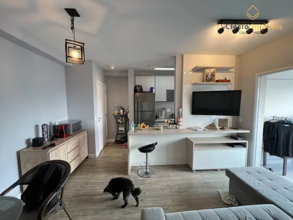 Imagem Apartamento 1 Quarto | Sala com Varanda | 1 Vaga, 45m² Útil | República
