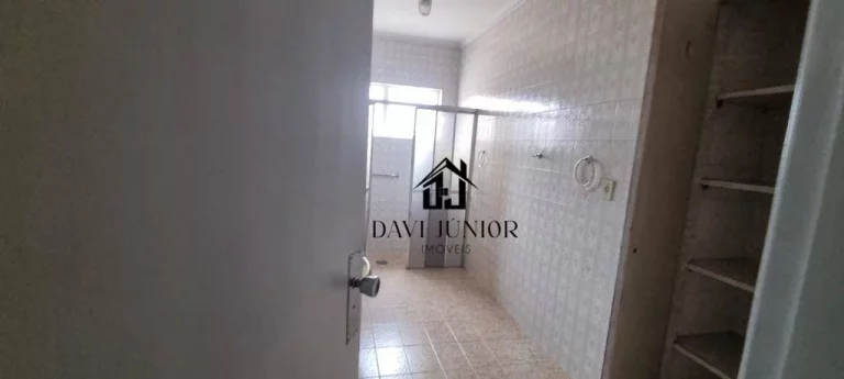 Imagem Casa com 3 dormitórios sendo 1 suíte à venda, 402 m² por R$ 1.150.000 - Centro - Sorocaba/SP
