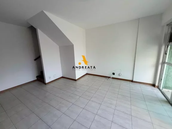 Imagem Mundo Novo - Barra da Tijuca - Praça Antonio Callado - Vendo ótimo apartamento duplex com 90m² - andar baixo com uma suite R$900.000,00